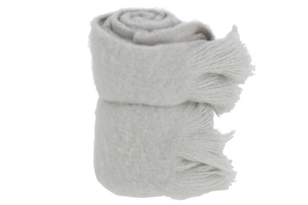 Pleed FRINGES servadega, hall