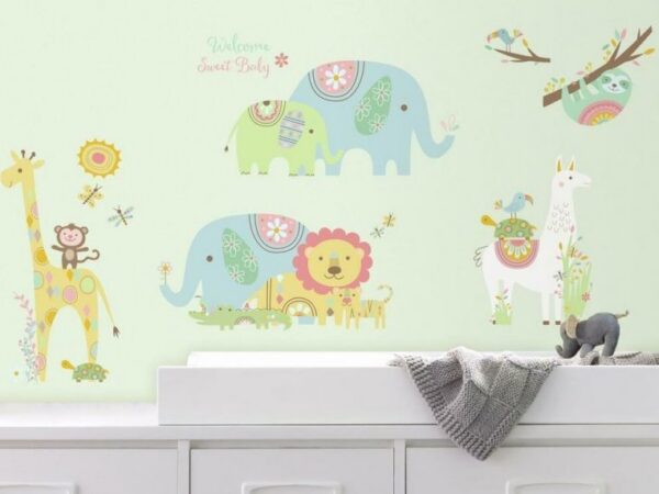 Seinakleebised LOOMAD värvilised