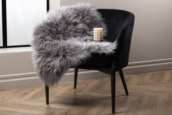 Kunstkarusnahk KATY 60x90cm, tumehall