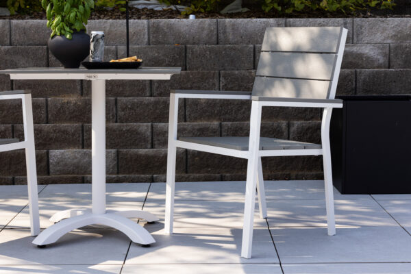 Aiatool LEVELS virnastatav, valge/hall